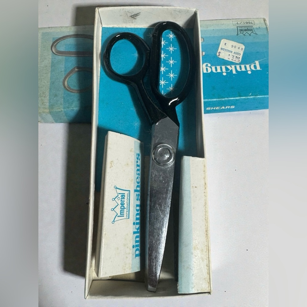 Vintage Imperial Pinking Shears In Original Box